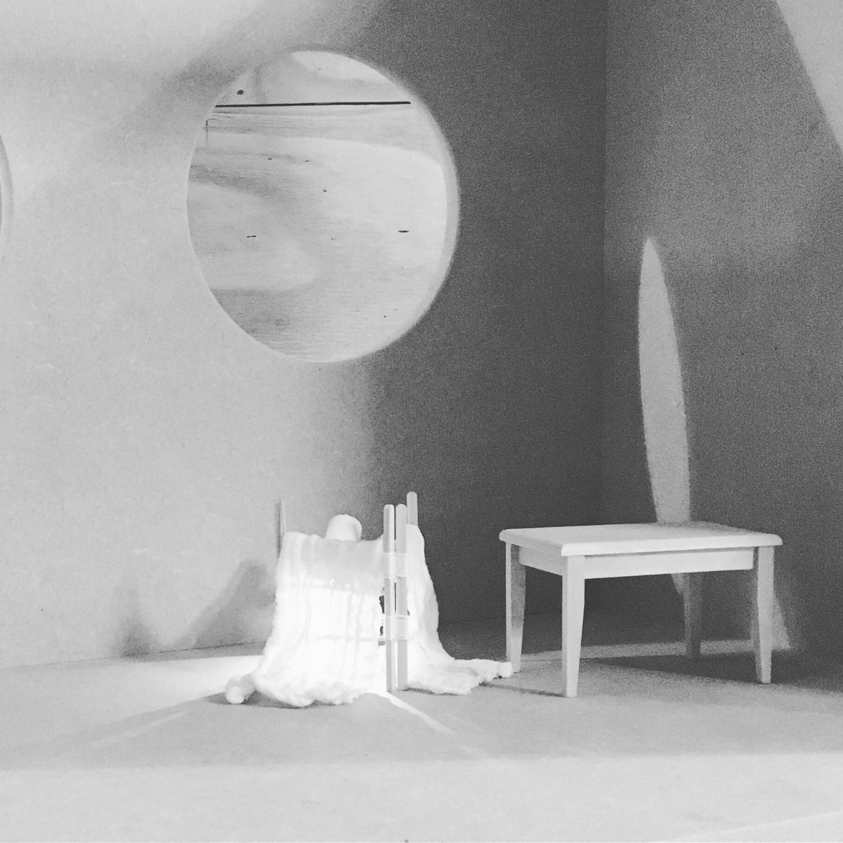 Exhibition opening tomorrow @g39cardiff 6-9pm. Image courtesy <a href="/fern_thomas/">Fern Thomas</a> ‘Notes on a future and a past event’ 2018