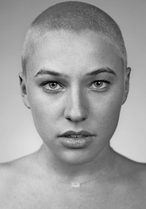 &ldquo;staring down the barrel and beyond&rdquo; - @allanamato ✨📷 https://t.co/QlrCqHweBe<a class="tags" href="/tag/allanamato">@allanamato</a><a href="/tag/mvsales"class="tags"><span>#mvsales</span></a>