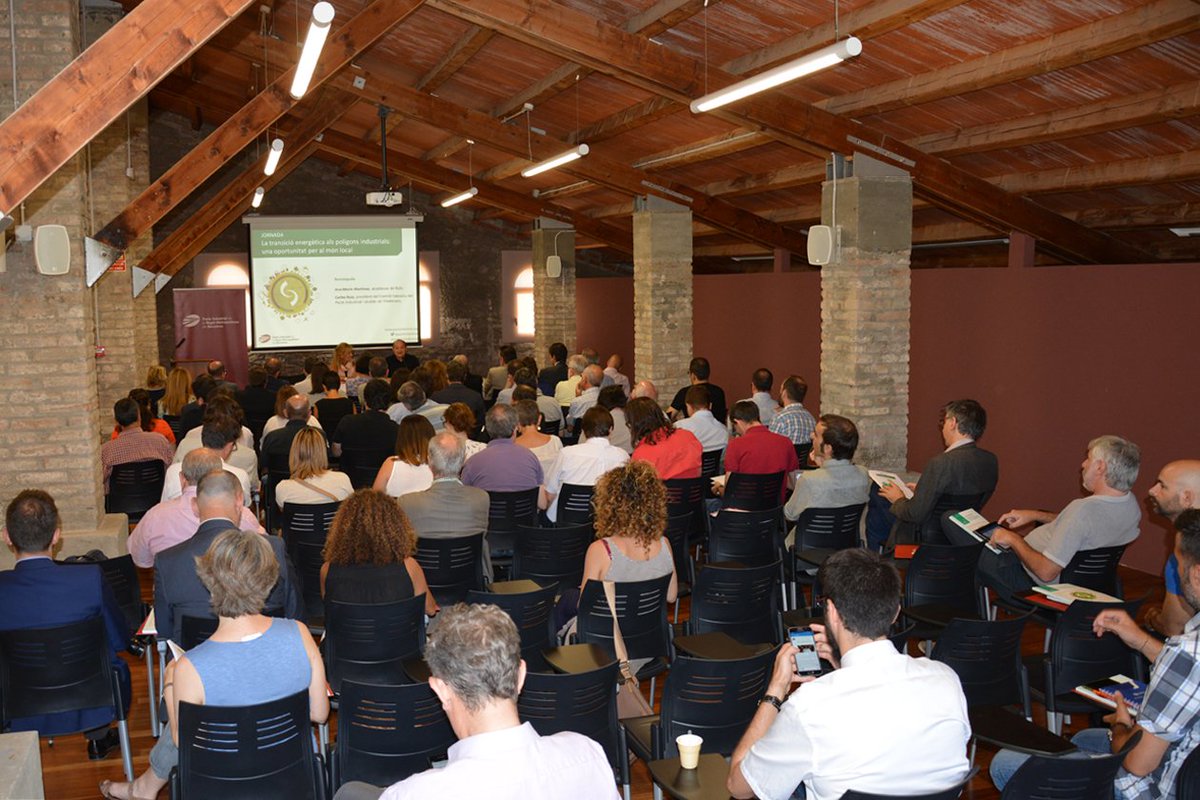 RubiBrilla's tweet photo. 📢 Empreses #Rubicity (i voltants)❗️
14a #JornadaTecnicaRubriBrilla:

"Noves Solucions de #MobilitatSostenible a l'Empresa"
📆25Maig
🕒09-12h
📌Bibl. Martí Tauler - C/Aribau 5 
https://t.co/dnlnWrKgdk

Ordre preferent!:🚶‍♀️🏃‍♂️🛴🚵‍♀️🚌🚎🚃. i si no🔌🚕👬👫 

[FIL #1]👇 https://t.co/ukxF9oaHdJ