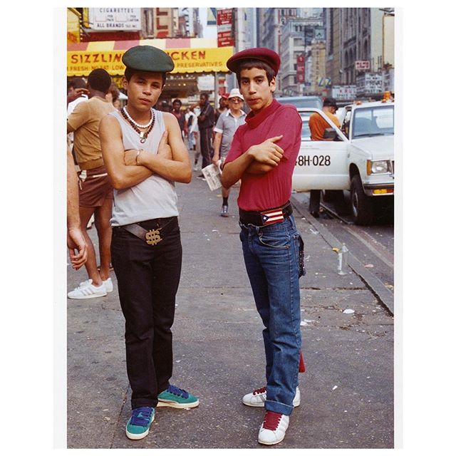 SPARCFIT's tweet photo. Looking extra fly in Times Square, 1980... captured by the legendary street style photographer Jamel Shabazz. #fashion #fashionhistory #streetstyle #hiphop #hiphopfashion #jamelshabazz #timessquare #streetphotography  #designarchives https://t.co/D6QBmUAPfP