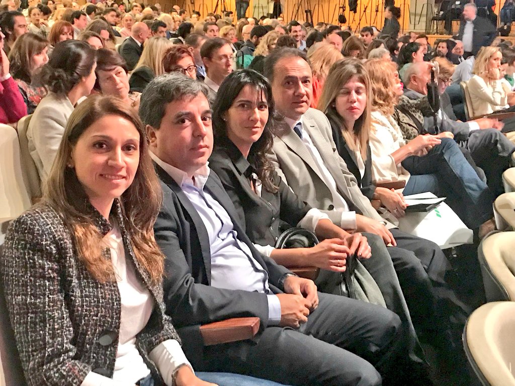 tori_flores's tweet photo. Le llevamos desde el @CDeliberanteCBA el reconocimiento de ciudadano ilustre al ex presidente de Uruguay José Pepe"Mujica #MujicaEnLaUNC https://t.co/Jp7TCA58wO