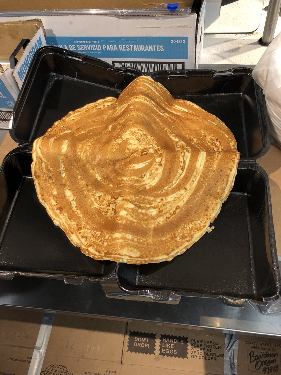 robertraab's tweet photo. We love our students at @okstate! Who says pancakes can’t be FUN?  Good luck on finals. https://t.co/KcmhQHLodg