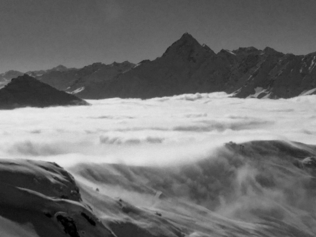 Somewhere near to the clouds christiansalis.ch/?p=581