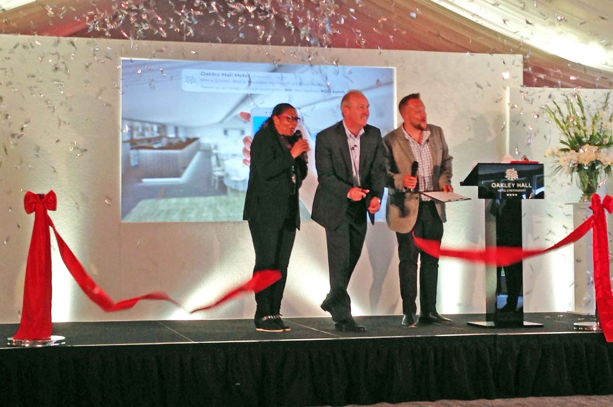 PhillipsBstoke's tweet photo. #GPLaunch #LoveBasingstoke 
The new Garden Pavilion @oakleyhall looks fantastic.
Today's launch went off with a showbiz bang when hotel director Frank Fogarty cut a ribbon accompanied by Heart Radio breakfast presenters Matt and Michelle. https://t.co/OTDDLTv1wz