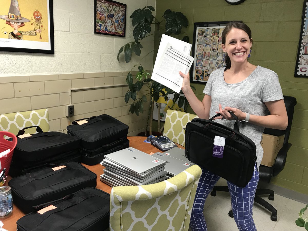 missyfanshaw's tweet photo. Teacher Device Distribution Day! @MrsKatieSchmidt #KeepMovingForwardBCPS @BCPSBLI @Doitbcps 💻 https://t.co/skOieoDiWG