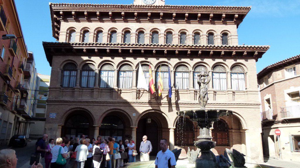 Si desea descubrir una de nuestras visitas guiadas: Los desastres de la Guerra y Goya, echa un vistazo a nuestras páginas web aragusta.es/visitas-guiada…