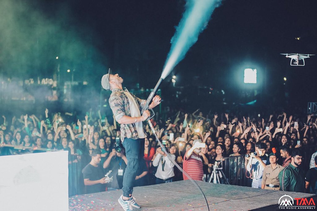 Graphic Era was lit. Respect 🙏🏻 
PC - <a href="/thepixen/">Aarav Srivastava</a>