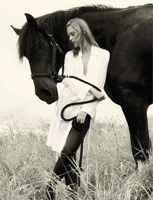 vilaandrealili1's tweet photo. #TT4F #TEAMSTALLION
#1DDRIVE
@ScarfaceSeb
@gamer_fulla 
@Quinnqueens 
@V2_N_St0 
@ginestarros 
@M_MartinezRed  
@jerri_lard 
@CarlonetCarlo
@Stallion_Team2 
@vilaandrea24
@Leilla_V
@23dazzle
@Stallion_Team 
#MUNEE 💖 #INFINITY ➿ https://t.co/9U2CVCSizy