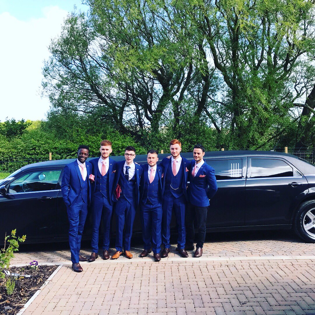 Sophisticars's tweet photo. Stephen &amp; Sharni’s #Bigday @TheVillaDuck for their #weddingday #weddingcarhirelancashire #bentleylimohire #blacktielimo #weddinglimousines https://t.co/ifMwEXPcGh