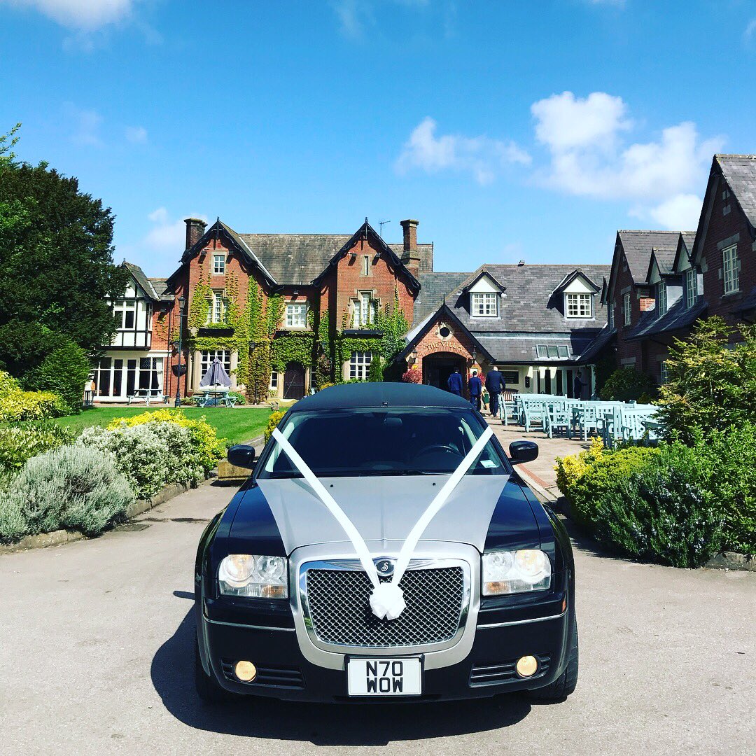 Sophisticars's tweet photo. Stephen &amp; Sharni’s #Bigday @TheVillaDuck for their #weddingday #weddingcarhirelancashire #bentleylimohire #blacktielimo #weddinglimousines https://t.co/ifMwEXPcGh