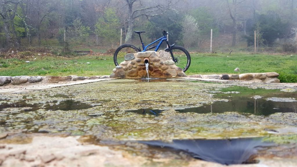 MTBerosForo's tweet photo. Poco a poco llegan nuevas fotos de fuentes para este mes de Mayo. ¡Entra en https://t.co/30uUCj7hN4 y participa! #mtberos #concursofotos #foromtb #mtb #btt #ciclismo #cycling #bicis #bikes #fuentes https://t.co/UlEplQElAv