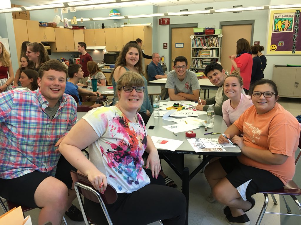 FrazierSpecEd's tweet photo. Our Senior Send-Off Party was fabulous! Lots of laughs and no tears...saving that for June 2nd! https://t.co/27vSDZRhPN