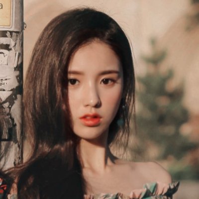 2jinarchive's tweet image. hello! we're a new pics account for loona's heejin and hyunjin, please help us by rting this tweet (⑉• •⑉)‥♡