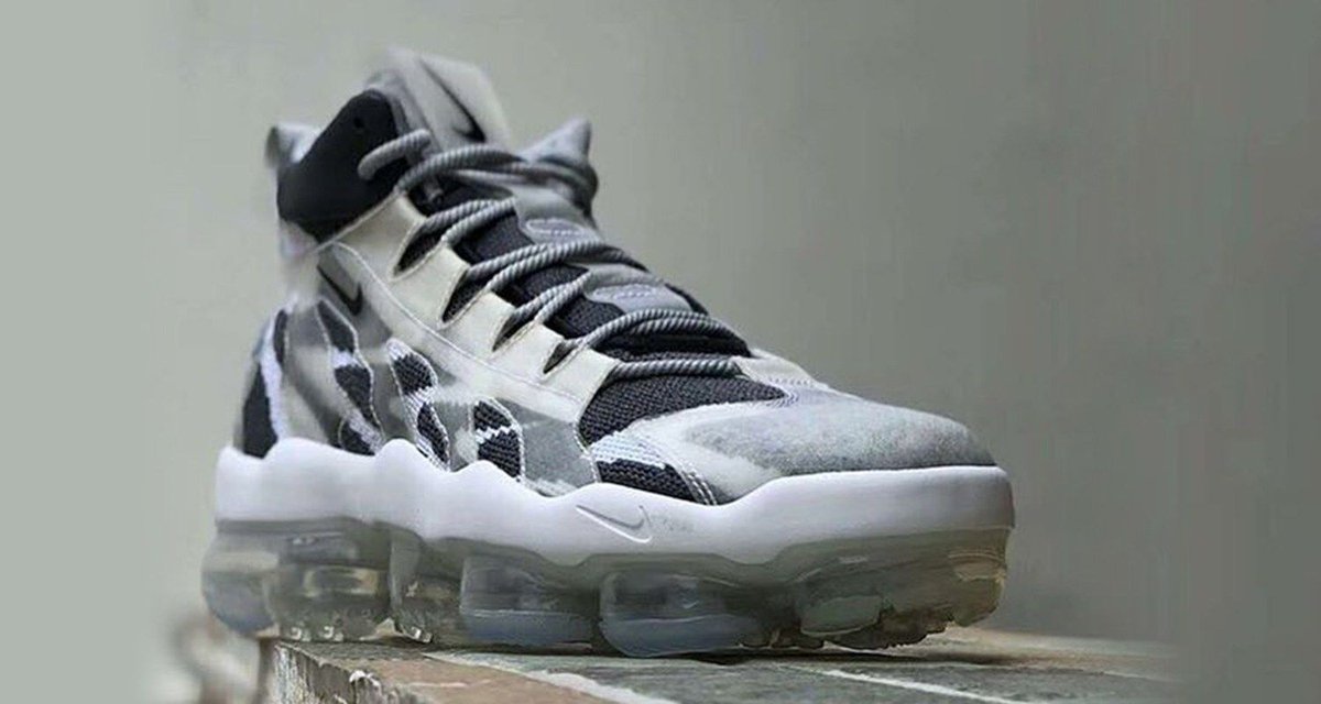 deion sanders vapormax