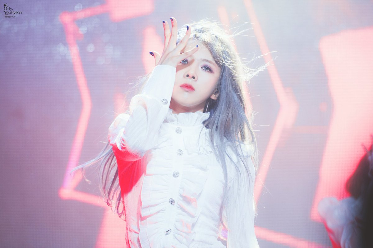 OnlyYouhyeon's tweet photo. 180510 쇼케이스

#유현
#드림캐쳐
#DreamCatcher 

👍 https://t.co/7u8kFCJfHV