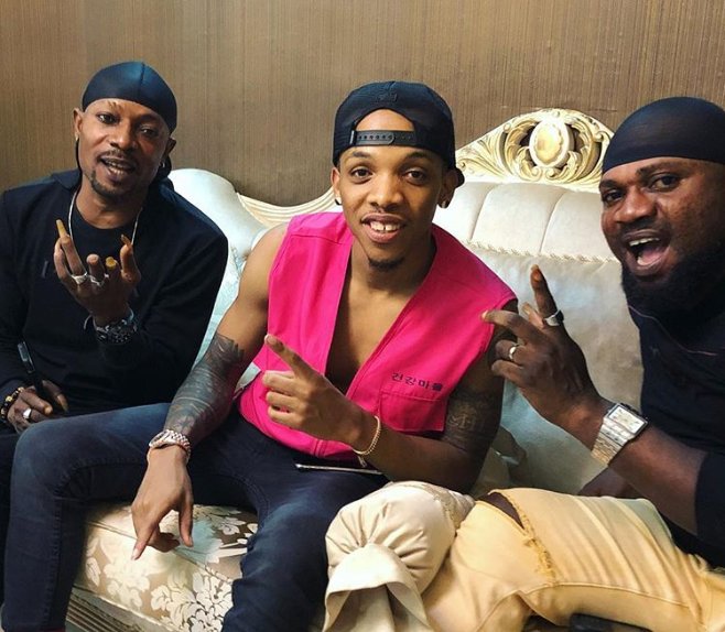 937RhythmFm's tweet photo. All Is Well between Tekno & Danfo Drivers
https://t.co/aoTTFQrhom
#RhythmEntertainmentNews #RhythmEntertainmentUpdate #Tekno #DanfoDrivers https://t.co/rxTWkQCSgR
