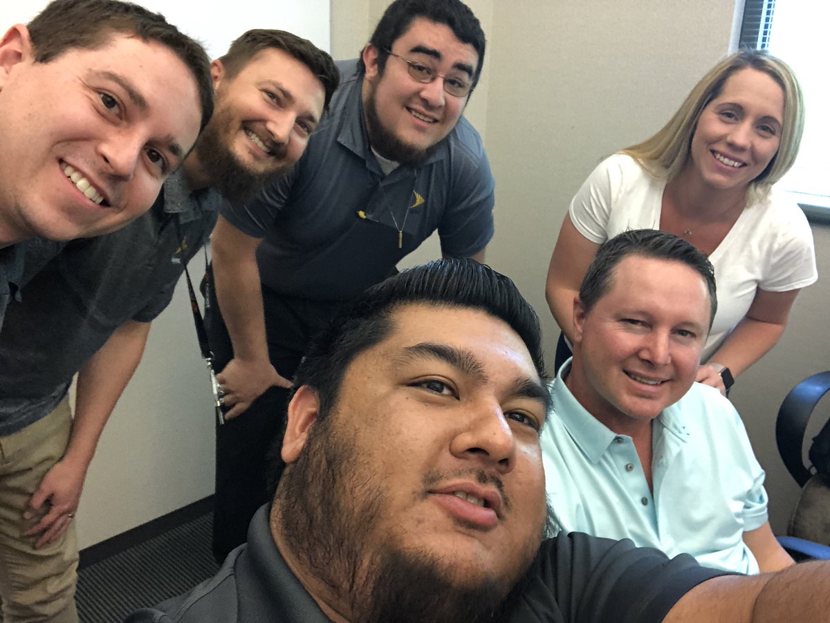 JamieGudding's tweet photo. Love getting together with my Sprint peers! #BestPlaceToWork #NRPlayToWin #Sprint https://t.co/4eVueTyOBu