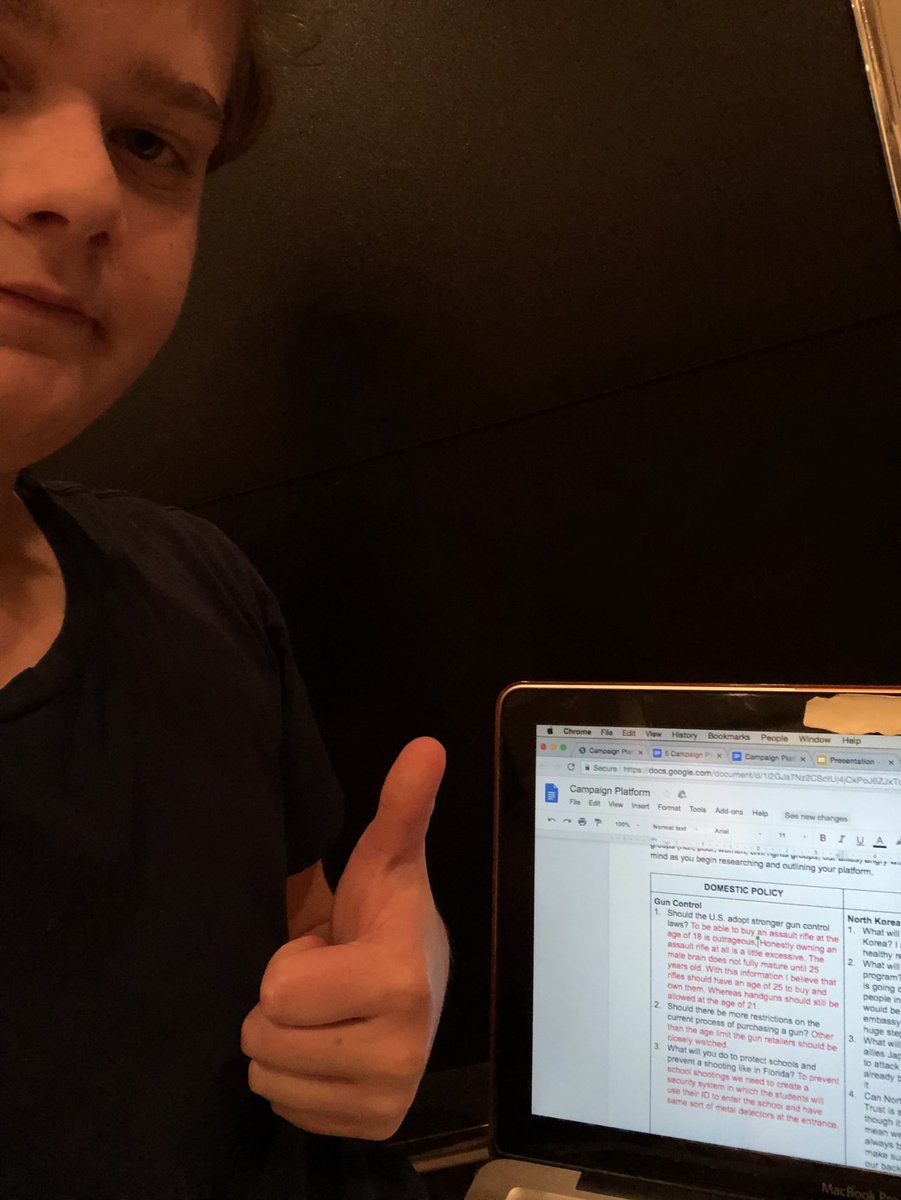 david4prez1's tweet photo. even though he’s sick he is still hard at work #David #Santisi #Doesn’t #Play #Easy https://t.co/0uwOcEZzWL