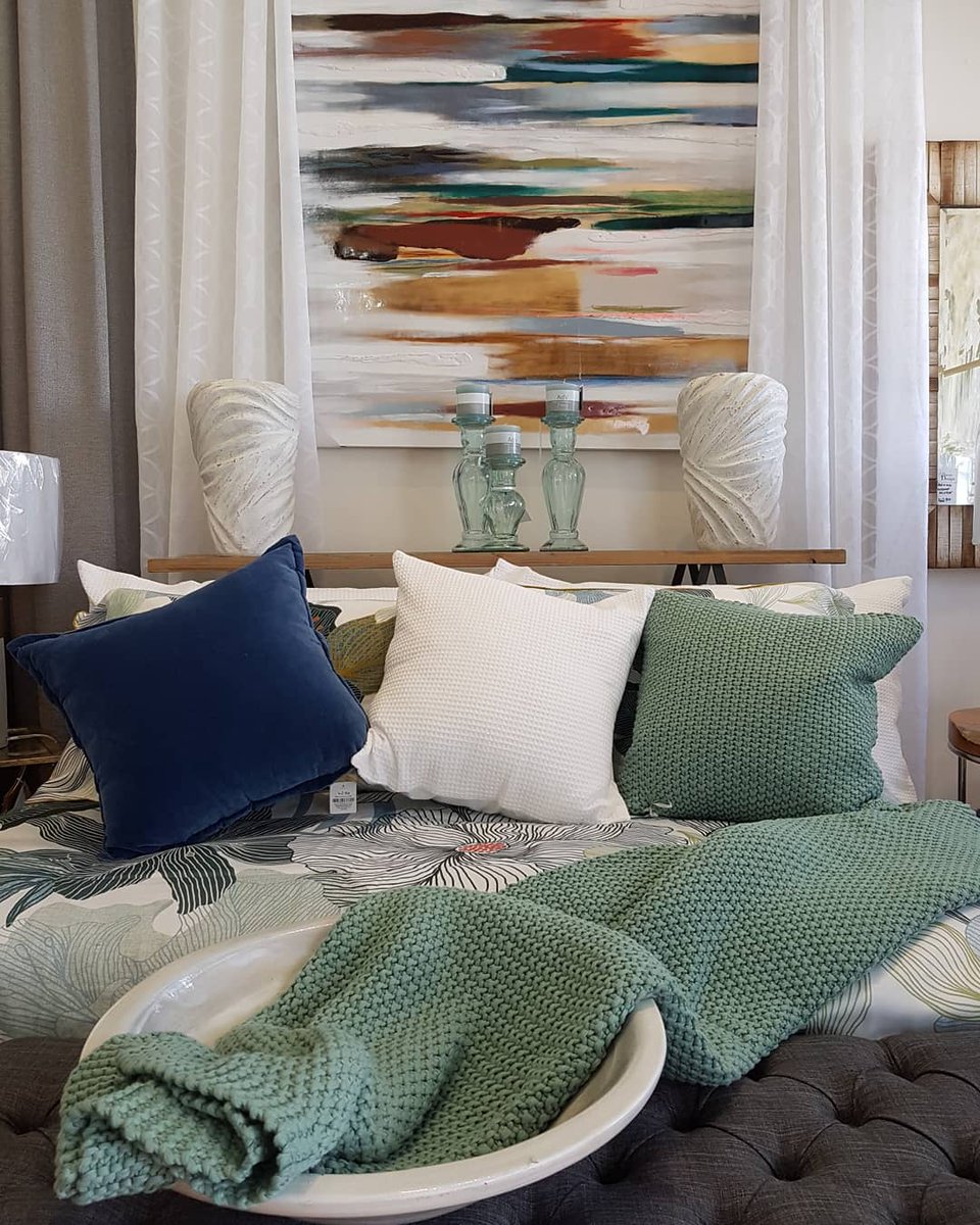 DecorDesignOS's tweet image. We all need these colour this season 💙💚
. .
Pillows, duevt, curtains and the art work are all available at Decor Design studio.