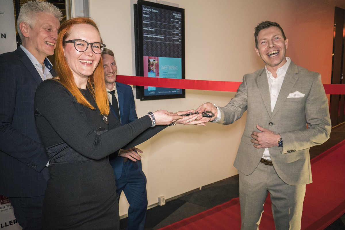 OPEN FOR BUSINESS
I går var det offisiell åpningsseremoni for vårt nye møtesenter. Takk til AS Kaigaten 4 og Pellerin for samarbeidet - vi gleder oss til fortsettelsen! 🎉 #clarionhotel #nordicchoice #clariontheedge #tromsø #conference
