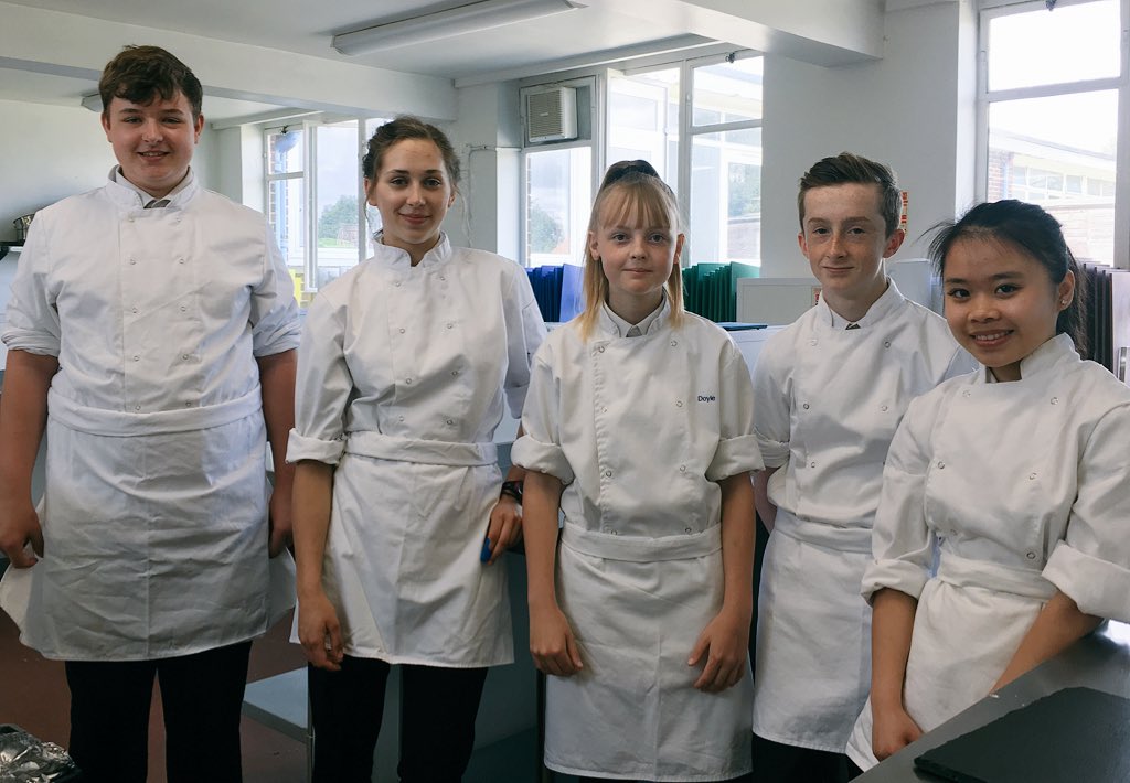 CMACatering's tweet image. So #proud of this group of students today, they really stepped up to the mark and deleivered some great food to our royal visitor #hardworkmadeeasy