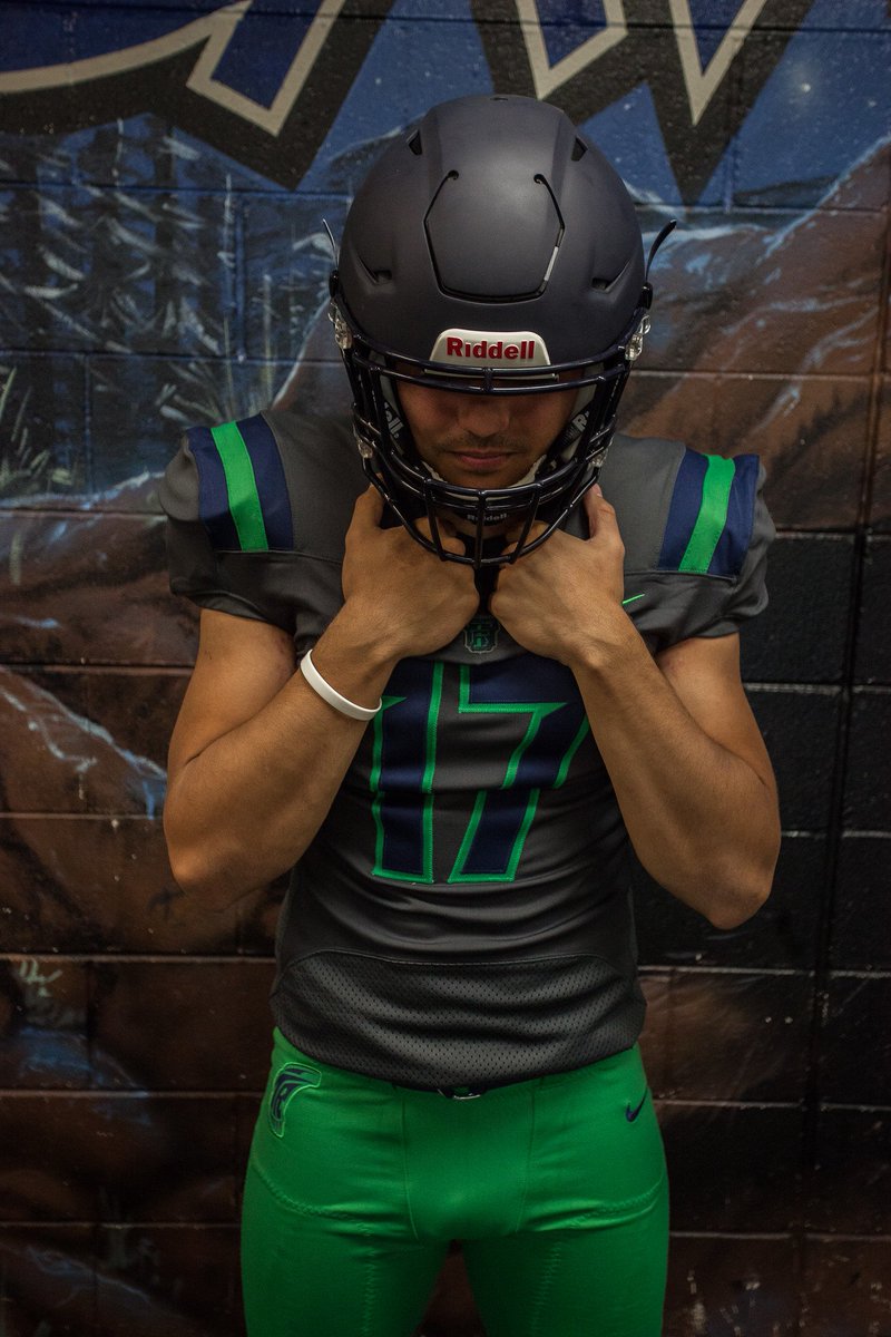 CoachNise's tweet photo. #TRFootball new uniforms are in, all SIXTEEN COMBOS! Thank you @nikefootball &amp; @BSNSports.  Thank you to our kids for their hard work fundraising, and to our parents/community for their support. Special things happening around TR! Cant wait! #RowTheBoat #NikeonNikeonNike #copreps https://t.co/GrVeAyuomV