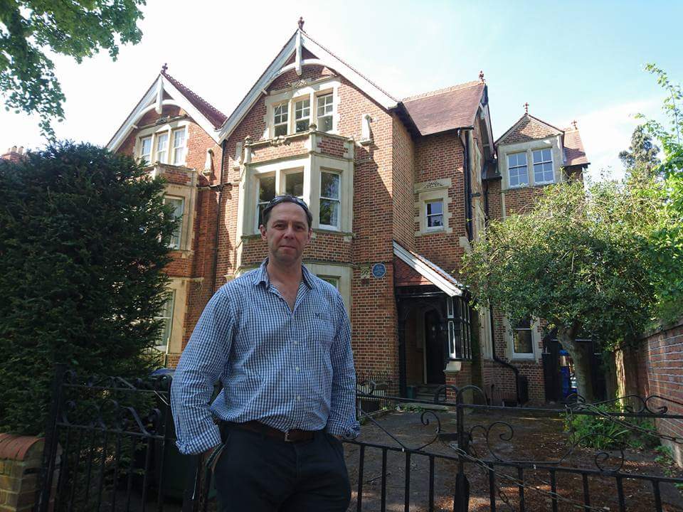 woodymsi's tweet image. One year ago today myself and my great mate @sebcoulthard visited Lawrence of Arabia house in #Oxford to find out more about this man before our trip to @ExploreJordan #Jordan follow in his footsteps from #wadiRumm to #Aqaba #adventure #explore #PushTheBoundaries #discover