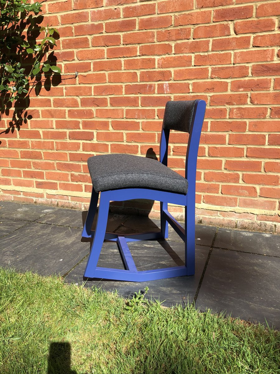rockbackchair's tweet photo. Mary chose Drawing Room Blue with Blazer Silcoates https://t.co/f6ysNnQpkx