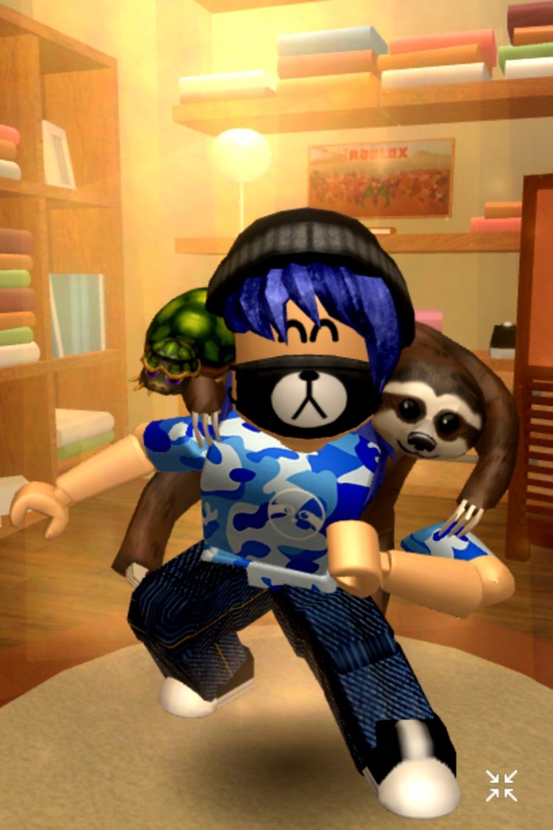 itz_abb6's tweet image. Had to get that awesome #TeamSloth merch