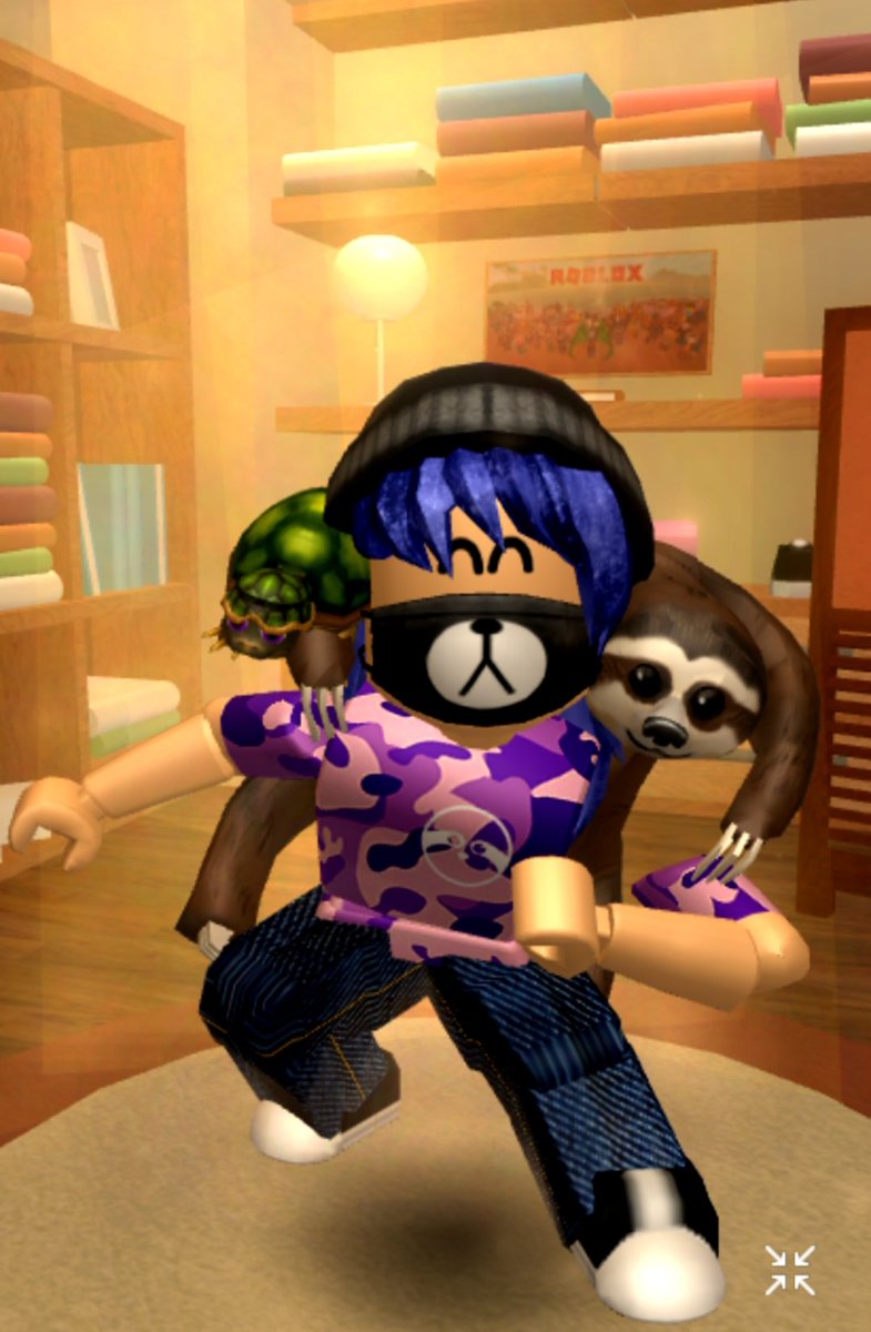 itz_abb6's tweet image. Had to get that awesome #TeamSloth merch