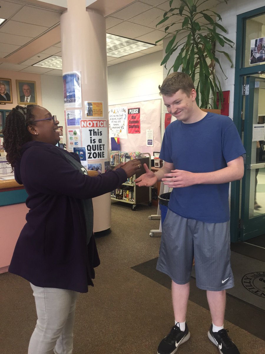 Chantilly HS Library tweet media