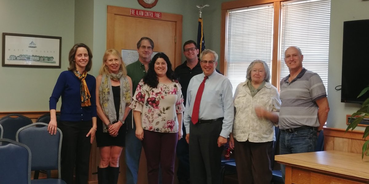 MassSierraClub's tweet photo. Thank you Rep. Strauss for meeting with us at #Mattapoisett Town Hall this morning to talk about #CleanEnergy #Solar #IncreaseRPS #BanTheBag & the importance of MA leading re #ActOnClimate @MarcRPacheco @SC_Energy_Chall @southcoasttoday @MarionInstitute #mapoli #maleg https://t.co/P7ooAMIp4U