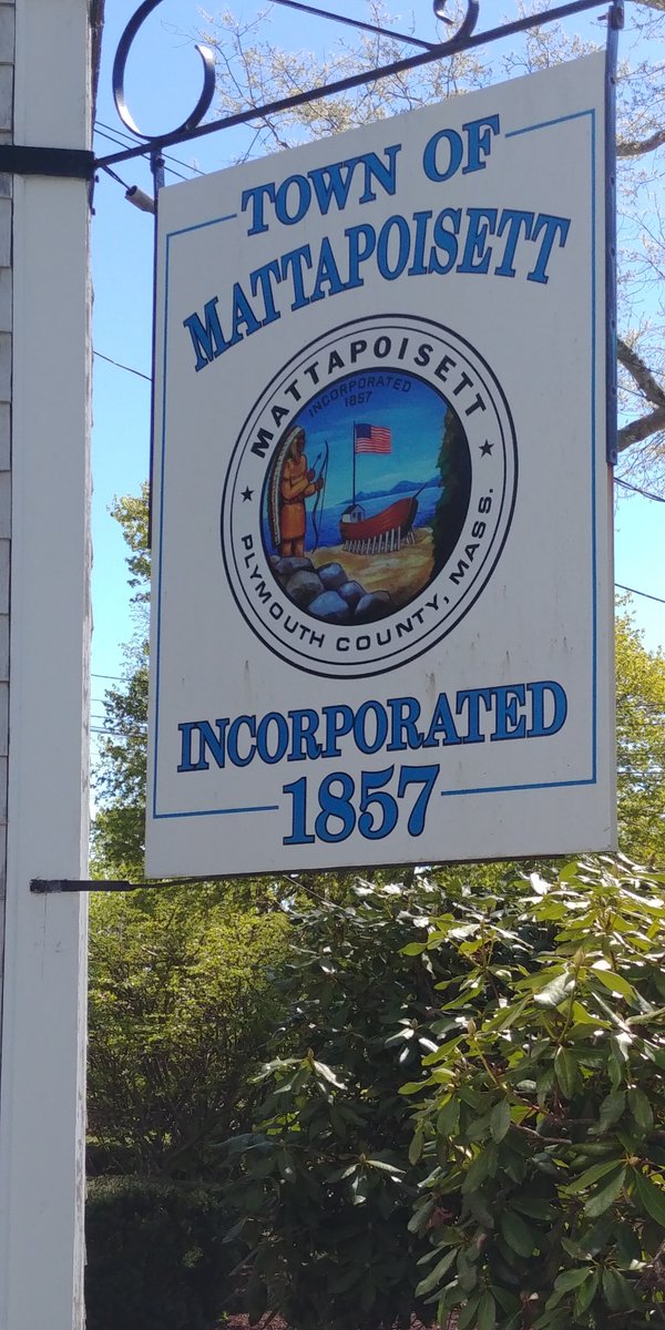 MassSierraClub's tweet photo. Thank you Rep. Strauss for meeting with us at #Mattapoisett Town Hall this morning to talk about #CleanEnergy #Solar #IncreaseRPS #BanTheBag & the importance of MA leading re #ActOnClimate @MarcRPacheco @SC_Energy_Chall @southcoasttoday @MarionInstitute #mapoli #maleg https://t.co/P7ooAMIp4U