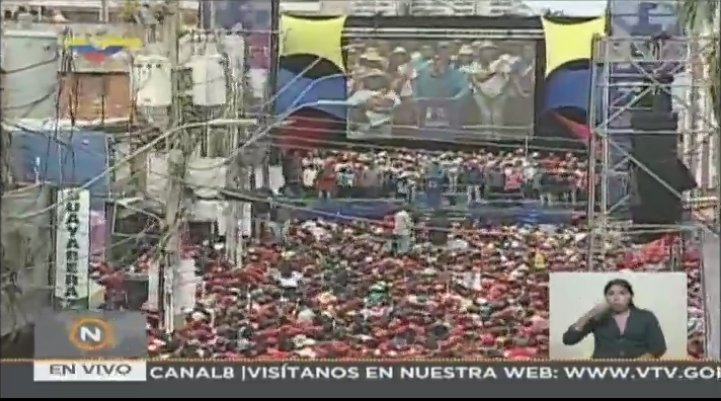 #PSUV // <a href="/NicolasMaduro/">Nicolás Maduro</a>: He venido a dar las gracias a Nueva Esparta por acompañarme en estos cinco años difíciles... Siempre ha estado movilizada en su conciencia. He venido a pedirles su apoyo, oraciones y bendiciones. Vamos a unirnos más  #NuevaEspartaVotaPorMaduro