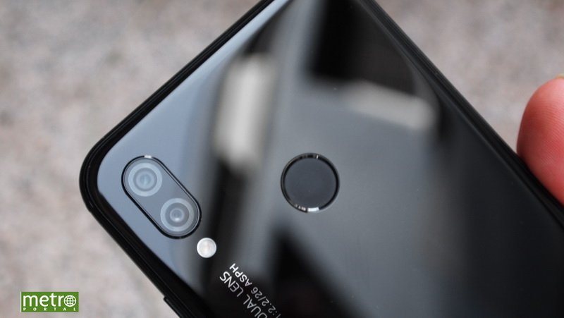 sanja_ledinek's tweet photo. [Recenzija] #Huawei #P20 #lite mogao bi postati prodajni hit ne umiješa li se #Xiaomi nekim svojim cool #smartfonom!  https://t.co/sKC9H9kTIW  #MobileTechReview #technews @MetroPortal https://t.co/T8ttn3AIIX