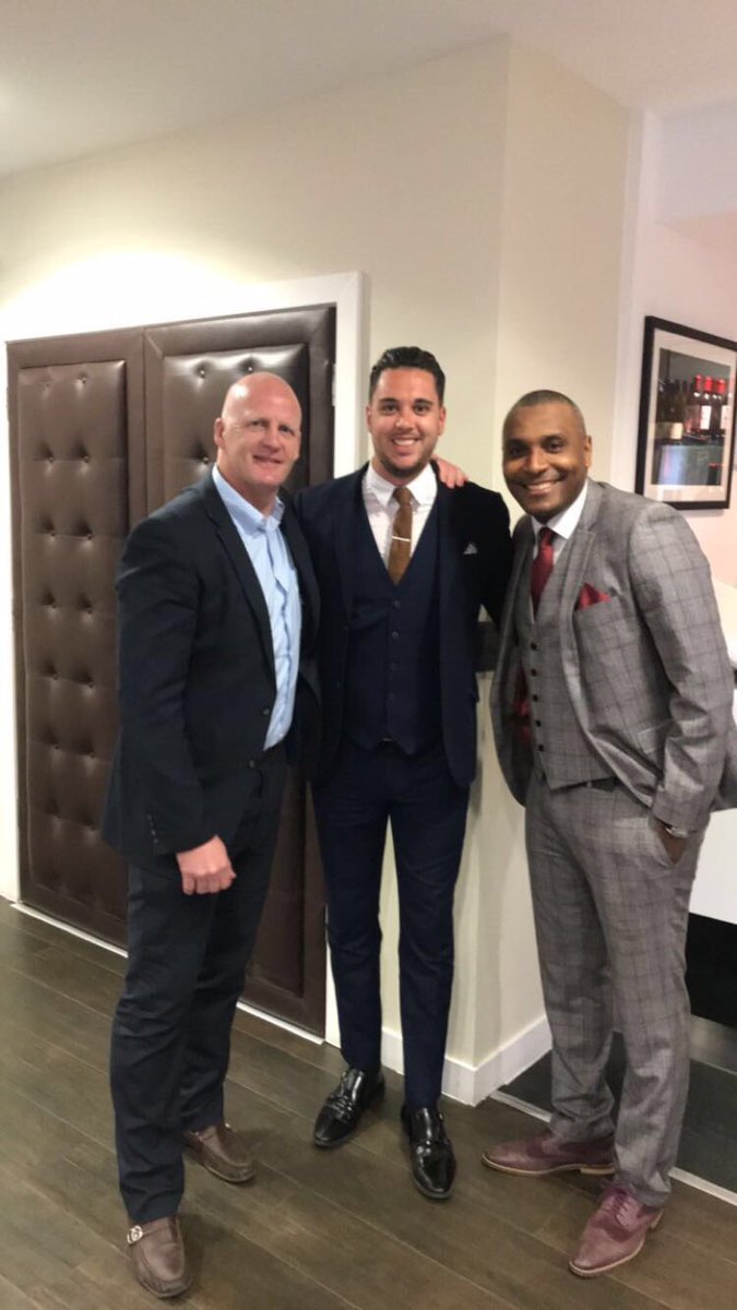 Ditchy99's tweet photo. Top night down at Selhurst Park with @boyden_tiles supporting Crystal Palace. What a top top bloke @morrisonclinton is 👍🙏. England to win the World Cup @morrisonclinton ? https://t.co/IXzeiqHzSb