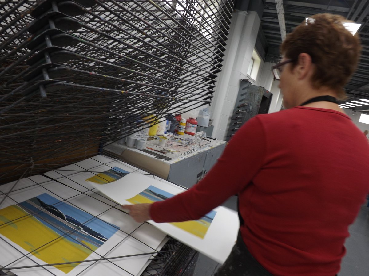 WPrintCreatives's tweet photo. Alex stacking up the latest #screenprint design, looking very summery. #printmaking #WiltshirePrintCreatives #AlexNash https://t.co/vT6NezSyKz