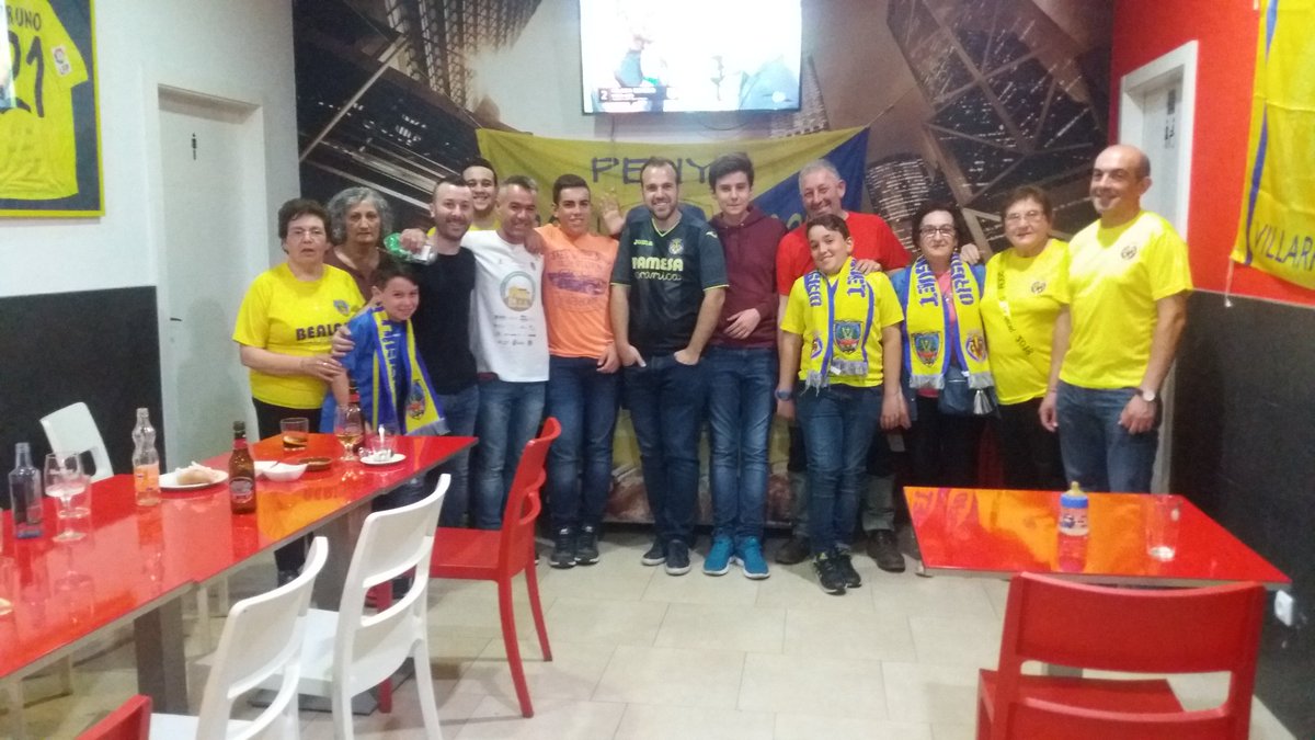 orgullgroguet's tweet photo. Poco se podia hacer contra un imparable Barça, pero a seguir luchando por otro año en europa y gane o pierda la Penya Orgull Groguet como siempre apoyando al equipo. Endavant Villarreal!! Endavant penya!!! https://t.co/mUmzk3hU9t