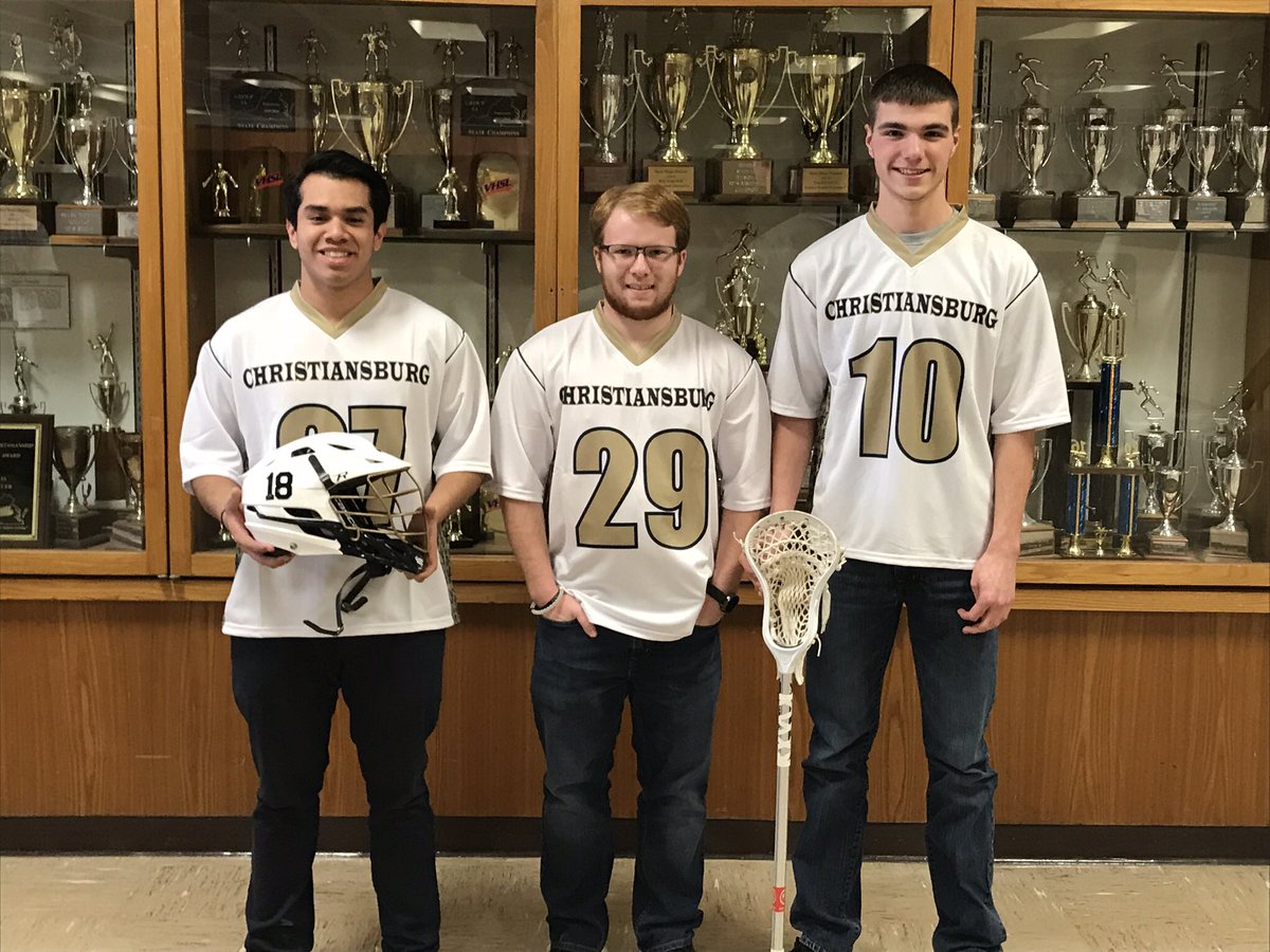 CBurgMensLax's tweet photo. Come join us at OCMS today for our game with Rockbridge at 5:30. We are also going to celebrate these young men for Senior Day at 5:15 pregame! #maintainthechain https://t.co/qEzSefm1Wn