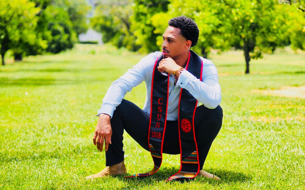 kjp_luv's tweet photo. I can’t believe this time is finally here! Last week of school, and graduating class of 2018. First to graduate in my family! Now who’s next? 💁🏽‍♂️ #Csun #CsunGrad18 https://t.co/pJq7VCGAIn