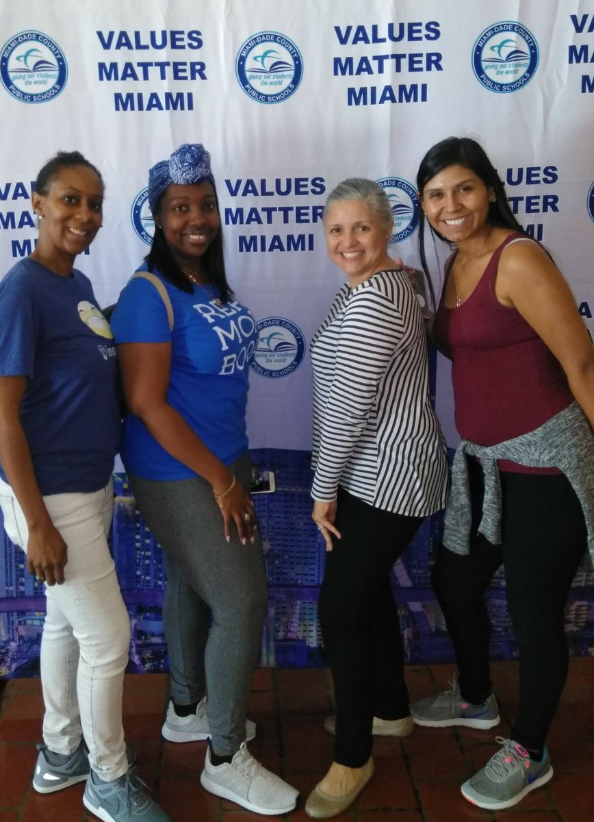 campus_shield's tweet photo. #CampusShield Clinical Supervisor and Mental Health Specialists lending helping hands at the preparation for Values Matter Award Ceremony. #ourkidsrock #TeacherAppreciationWeek #connected #valued #socialemotionallearning @StdtSvcsMDCPS @MiamiSup https://t.co/BqKqGFiMO8