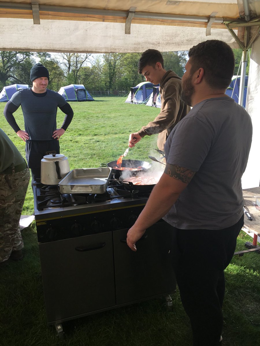 hsdcUniServices's tweet photo. Annual Residential cooked breakfast al fresco- courtesy of uniformed services staff. https://t.co/90QljLmO5P