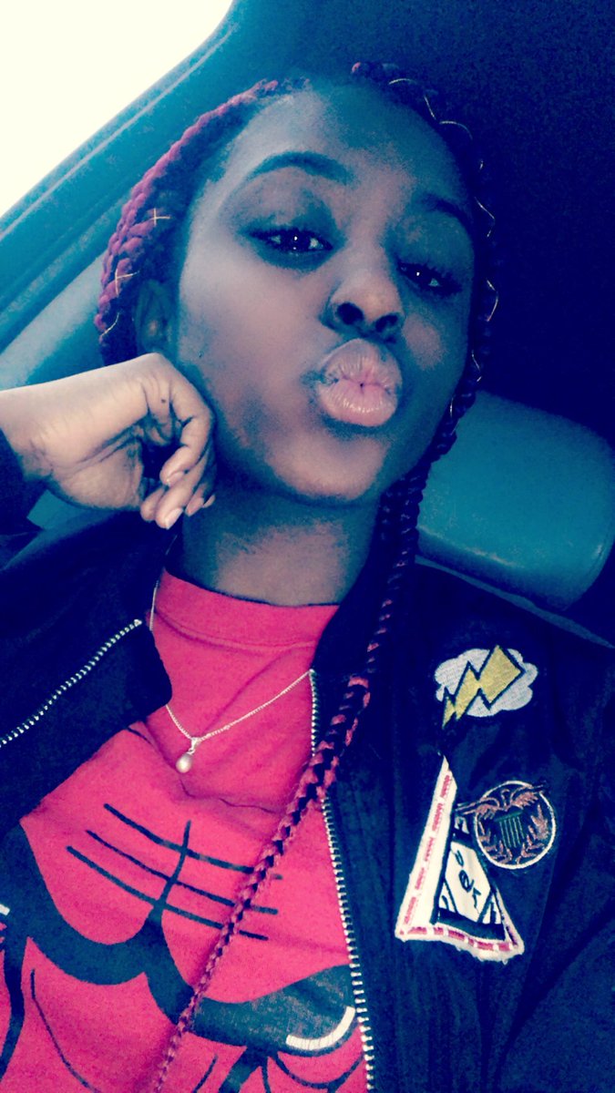 _svkay's tweet photo. #FineDarkSkinTwitter https://t.co/orBdGlFod2