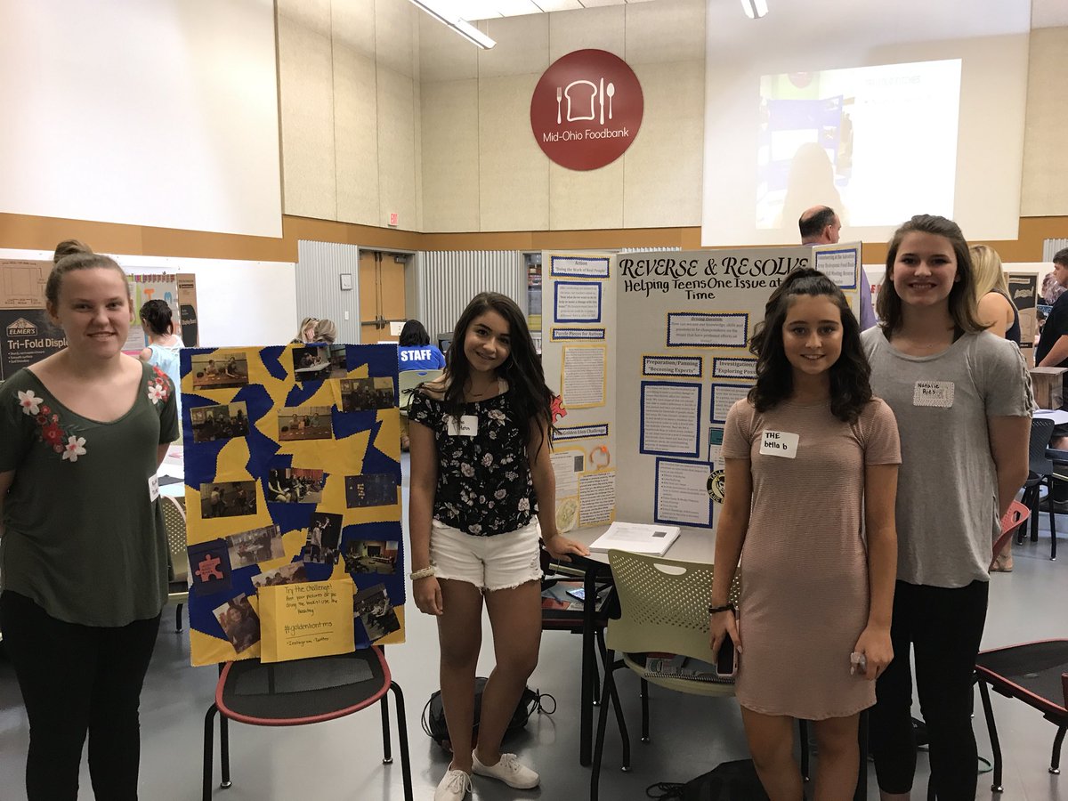 RodebaughTMS's tweet photo. Such an amazing experience today at the Changemakers Leadership Summit! Our kids did an excellent job presenting their projects! So proud of them! #changemakers #7thgradevikings https://t.co/snJlAu1k97