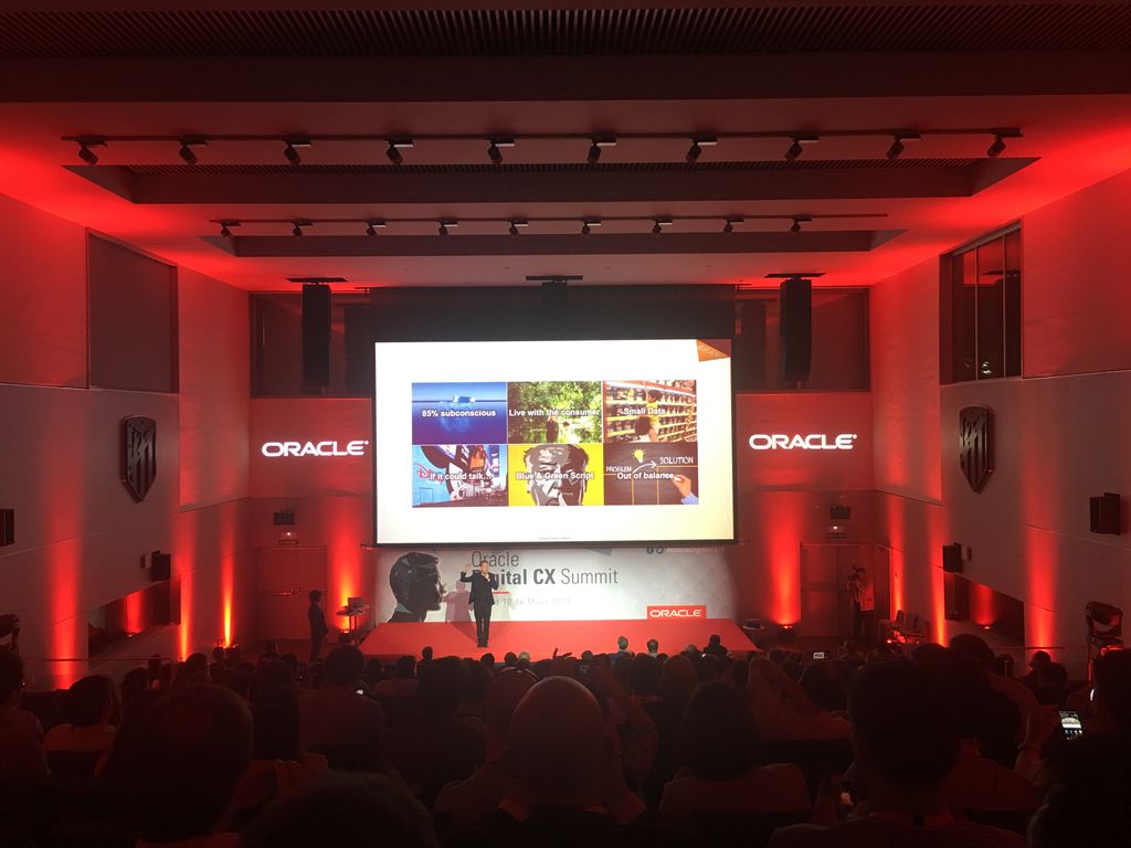 Inigo_Lumbreras's tweet image. Los key points de la ponencia de @MartinLindstrom
#OracleDigitalCX18