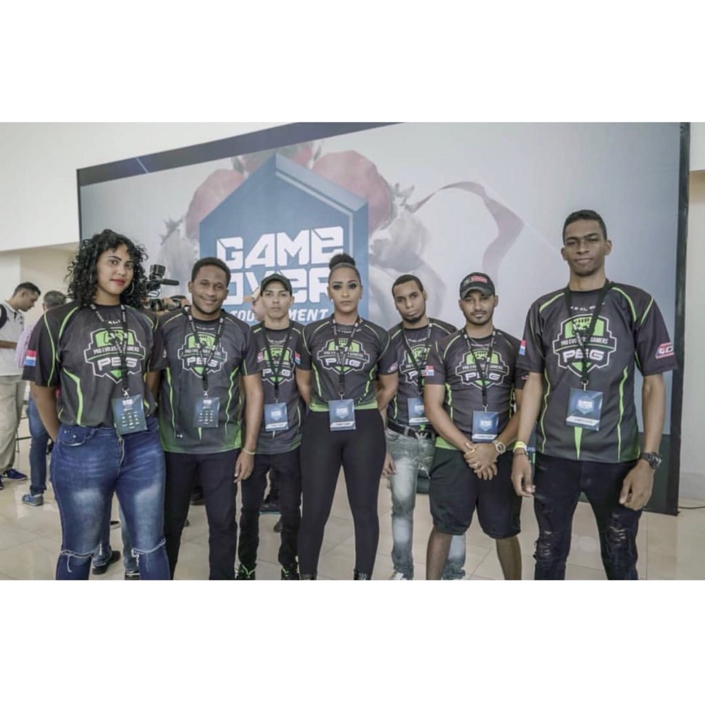 PEGTEAM_'s tweet photo. We are more than a Team, a big family. Part of the PEG players. #Wali #Saldimk #YoungChicuelo #Nana #CheloFeed #MtroSplinter #Ra’sAlGhul https://t.co/OamweNriO7