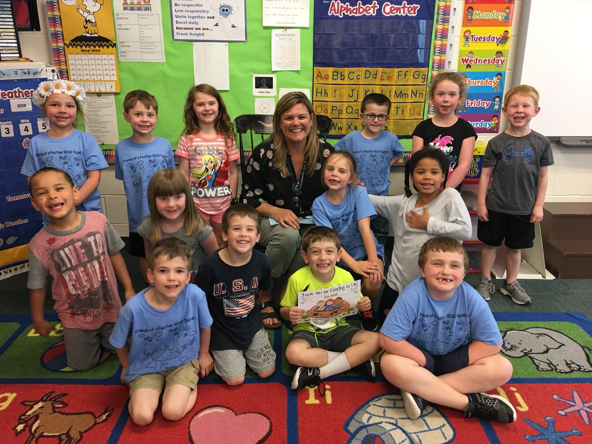 kimdoell2's tweet photo. So fun to go back and visit a terrific teacher and her awesome kids for Reading Week at Frank Knight Elementary! Kindergarten ROCKS! Thanks for letting me read Pete the Cat with you. #SFCSDPROUD #readingweek2018 https://t.co/AfjWOvSkB6