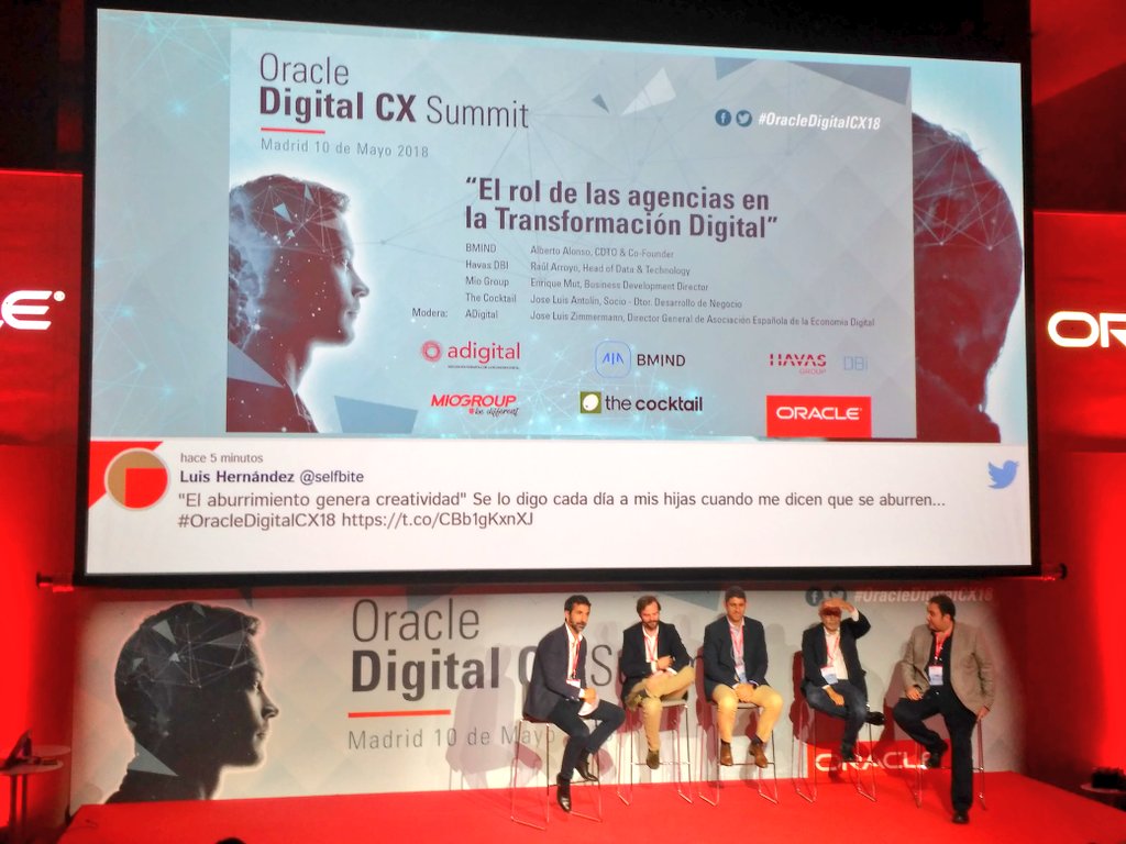 Olgez's tweet image. ¿Cómo están respondiendo las agencias de #Marketing a la transformación digital? 
Nuevo talento, tecnología, nuevos conocimientos...

#OracleDigitalCX18