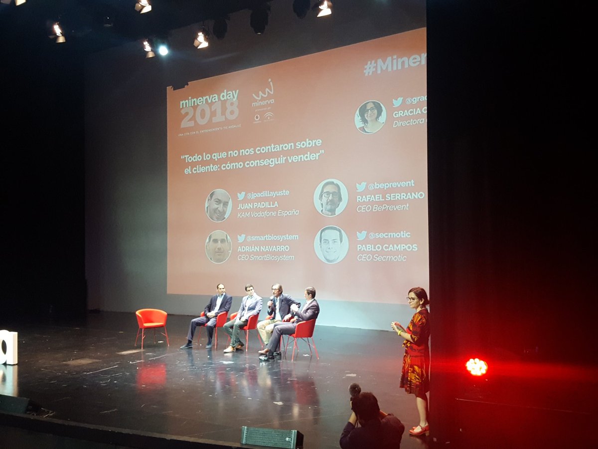 ¿Cuándo es el momento de arriesgarte a emprender? Siempre o nunca, diría yo, depende de ti más que del momento #MinervaDay