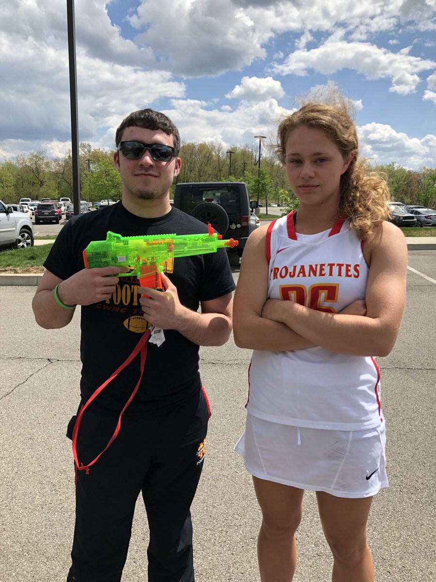 CWNCAssassins's tweet photo. @Joe_Meinert31 got @emma9ivory !!! Other groups have until Saturday👀👀👀 https://t.co/bV0N7m0e7m